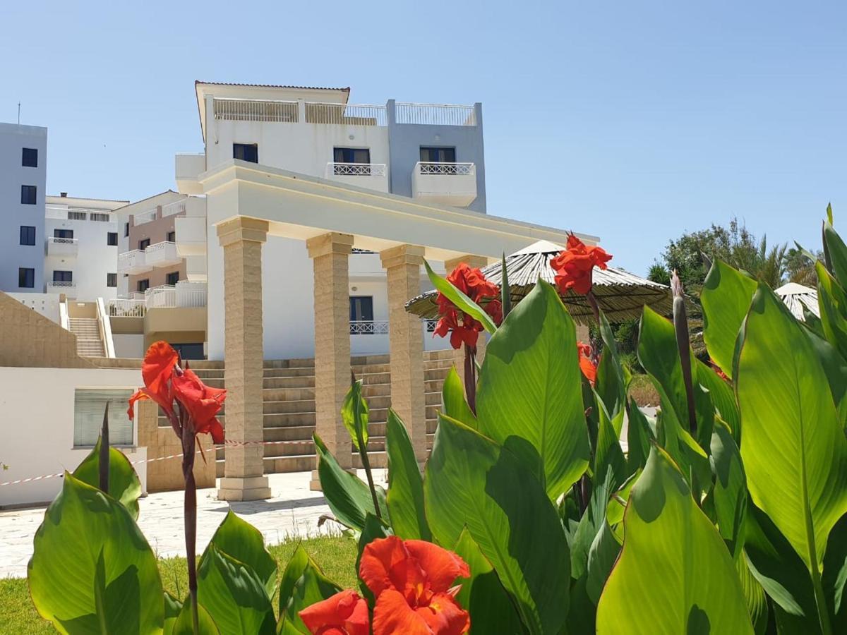 Seaview Sunset Holiday Apartments Paphos Extérieur photo